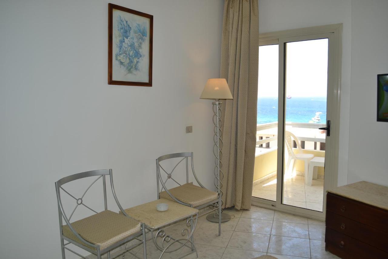 Dexon Roma Otel