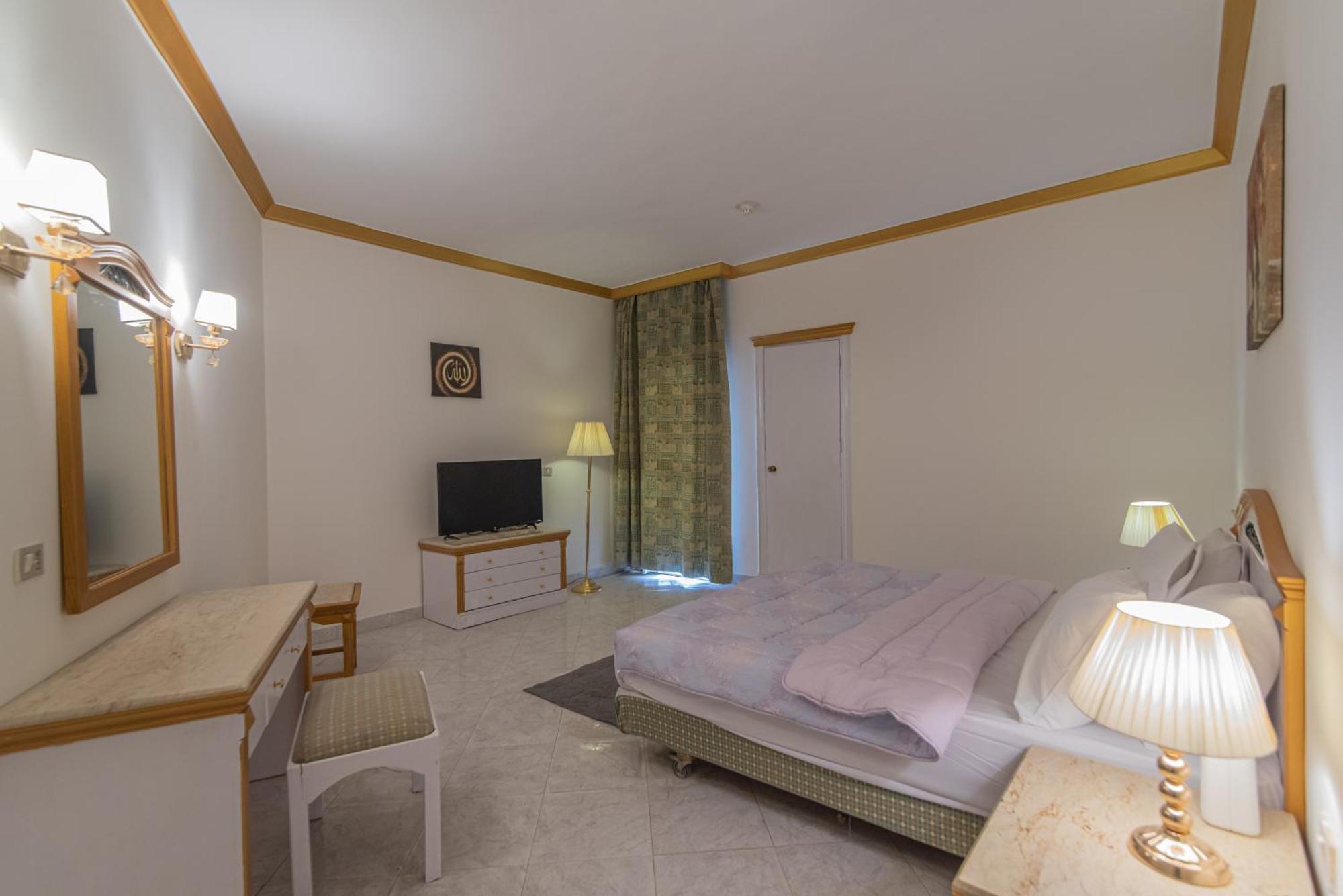 Dexon Roma Otel 3*